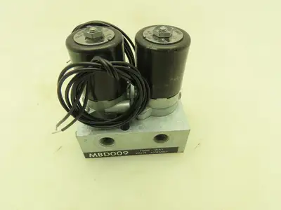 Honeywell Skinner MBD009 Solenoid Valve 4-Way Assembly NO 24VDC 150 PSI MBD005