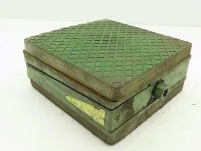 Air Loc Machine Leveling Mount 8x8x3-1/2" Vibration Control Wedgemount Pad