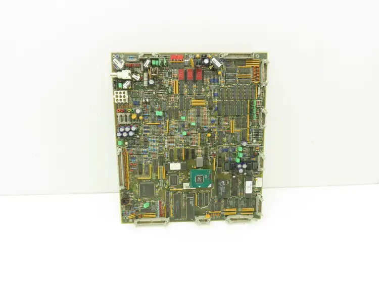 Used MICRO INDUSTRIES _UNKNOWN_ PLC Processors | Arrow Industrial #640862