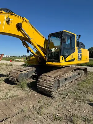 KOMATSU PC360 Excavator | Iron Listing (2)