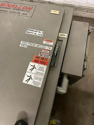 Whallon High Speed Bright Can Palletizer