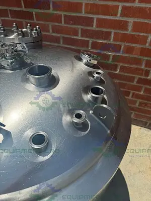 USED DCI 400 LITER STAINLESS STEEL JACKETED REACTOR MIXING TANK  45 PSI