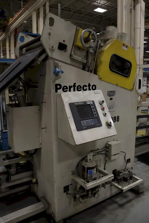Used 2000 PERFECTO S222409 Flat & Shape Straighteners | D & D Industries #438400