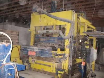 Used 1975 HESS HP1 Block Making Machines Quebec CA | DIT Equip #1412401