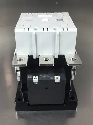 WEG CWM250-22-30E21 Contactor, 250A Coil, 430-500V, 3Ph 4F