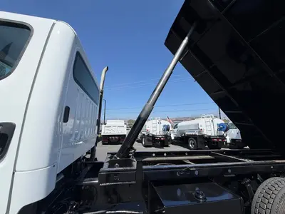 Used 2017 FREIGHTLINER M2 Carhaulers California US | Lillo Machinery #1542395