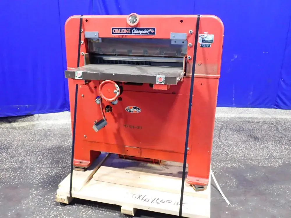 Used THE CHALLENGE MACHINERY CO. MC Paper Cutters Ohio US | HGR 24 #1175599