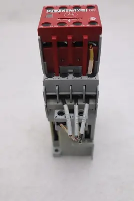 Allen-Bradley 100-C09D*10 SERIES A  Control Relay 100S-F Series B #B-1321