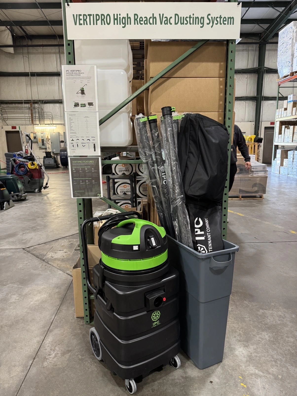 IPC VERTIPRO High Reach Vacuum Dusting System NEW