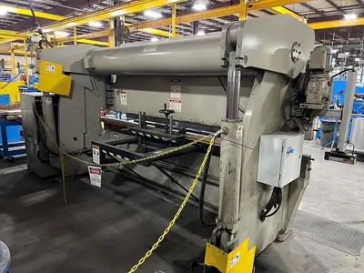 USED ACCURPRESS 717512