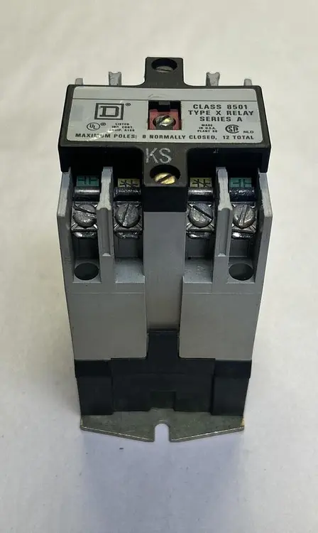 Used SQUARE D 8501X040 Miscellaneous Equipment (Electrical & Power) | Surplus Asset Holdings #1200925