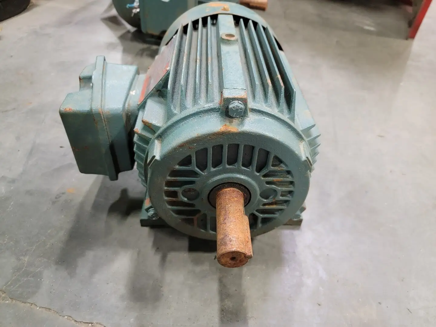 USED ULTRALINE MUV413