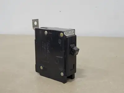 USED CUTLER-HAMMER BA120