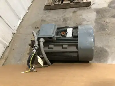 VEM K11R180L4 26kW 3 Phase Electric Induction Motor 1760RPM 400/690V 50/60Hz