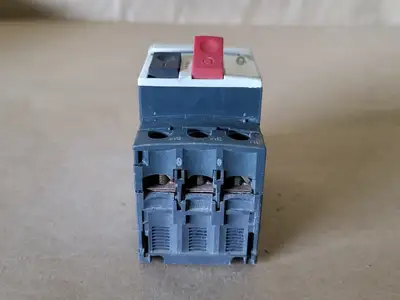 USED TELEMECANIQUE GV2ME14