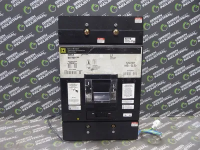 Square D MHL368001386 Circuit Breaker 600VAC 250 VDC 800A S2 Used