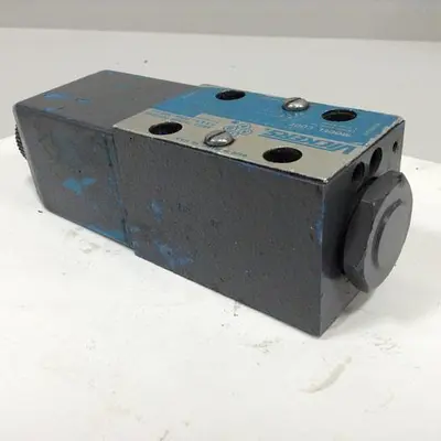 USED VICKERS DG4V-3-2AL-M-U-HL7-60