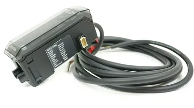 NEW KEYENCE GT2-72N SENSOR AMPLIFIER UNIT GT272N