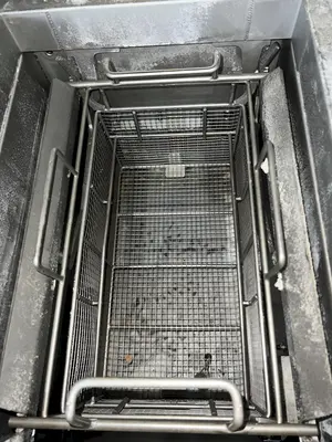 USED FINNSONIC