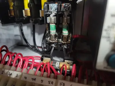 USED SQUARE D MODEL 6