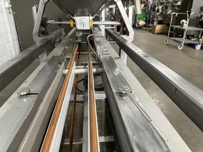 Berry Volumetric Clamshell Filler
