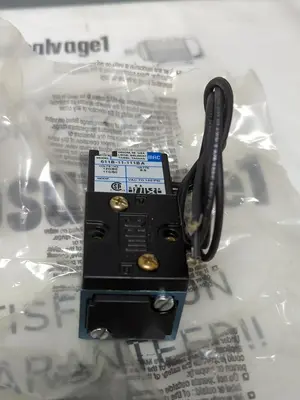 New | in-Stock MAC 611B-11-111BA Solenoid Valves | Surplus Asset Holdings #1217497