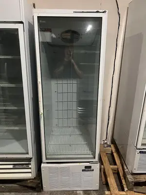 Used MASTER-BILT IM-23GB Display Refrigerators Florida US | BAM Discount Restaurant Equipment #1390534