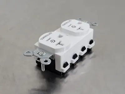 NEW HUBBELL SNAP5362C2W