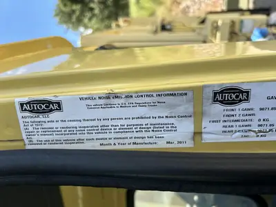 USED 2011 AUTOCAR XPEDITOR