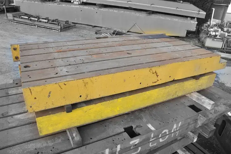 Used T-SLOT TABLE 2795 X 1500 MM Tables, Floor & Layout Plates BE | Apt International N.V #366590