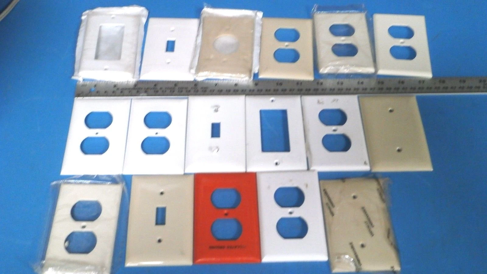 LOT OF 17 ELECTRICAL WALL COVERS