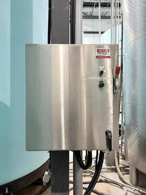 Used APV-GAULIN MC18-3TPS Homogenizers Quebec CA | Carter-Wilson Equipment Services #1364685