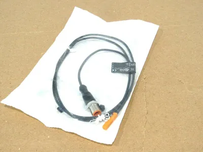 NEW IFM EFECTOR MKT3028BBPKG / G / 1,0M / ZH / US SENSOR MK5116