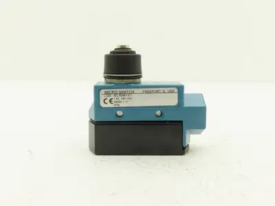 Honeywell BZE6-2RN Limit Switch Side Plunger SPDT 125-600V  Lot of 3