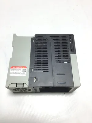 Allen Bradley PowerFlex 525 Series A Variable Frequency Drive  25B-E3PON104 1.5 KW