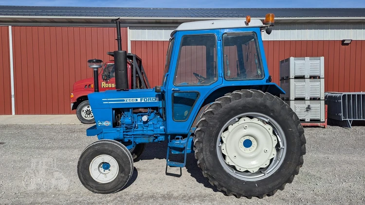 Used 1980 FORD 7600 Agricultural Tractors | Rosseel's Equipment Inc #720538