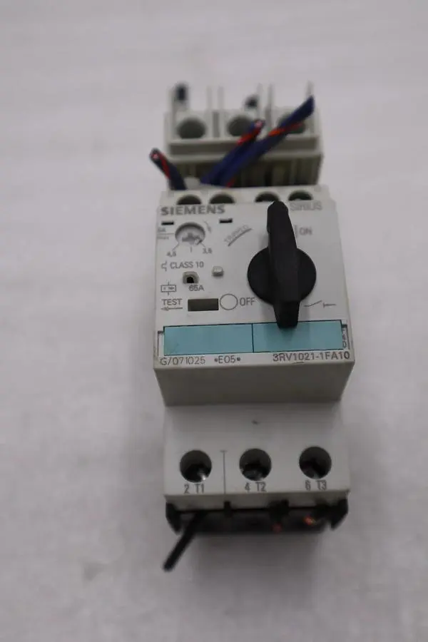 SIEMENS 3RV1021-1FA10 3.5-5A MOTOR STARTER STOCK H1830