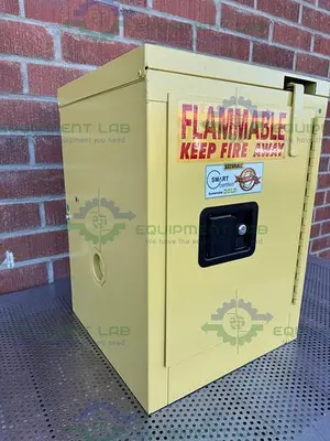 USED SECURALL 4 GALLON FLAMMABLE LIQUID STORAGE CABINET W/ SOFT CLOSE DOOR, SHELVES