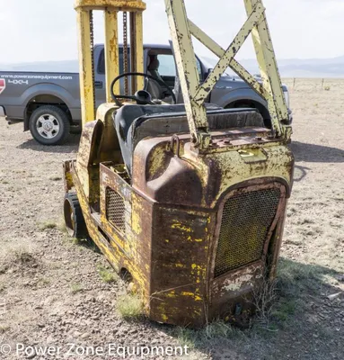 USED FORKLIFT -
