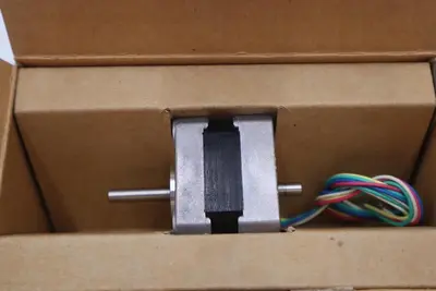 Oriental Motor PX243-03B Vexta Stepping Motor 12VDC STOCK K-1780