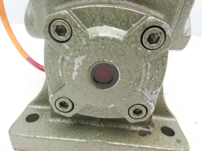 Makishinko Type B Size 100 Worm Gearbox 10:1 Reducer LH Output Solid Shaft