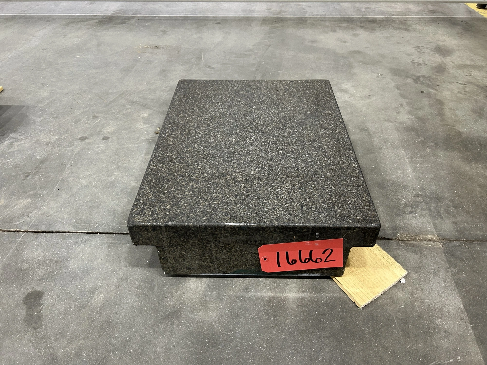 Granite Surface Plate 24″ x 18″ x 6″