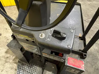 USED EZ-GO XI-640
