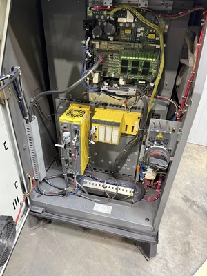 USED FANUC M-710IC