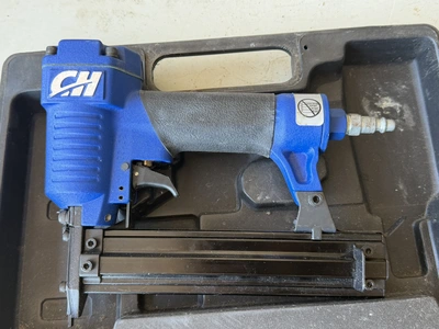 Used _UNKNOWN_ _UNKNOWN_ Nailers Michigan US | Miedema Asset Management Group #1313571