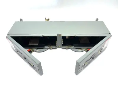 USED SQUARE D BY SCHNEIDER ELECTRIC FUSIBLE TWIN SWITCH PANELBOARD DISCONNECTOR 30A 3-POLE