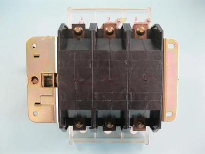 USED Allen-Bradley 194R-NJ200P3