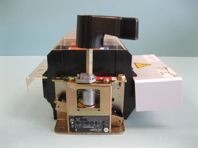 USED Allen-Bradley 194R-NJ200P3