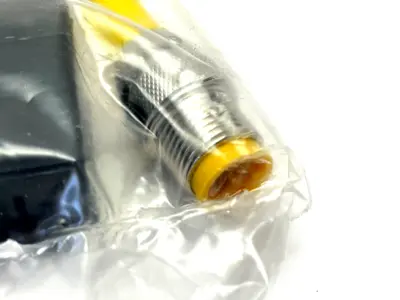 New | in-Stock Turck VBS 2-F653-0.4M-RS 5.3T Connector Accessories Michigan US | Maverick Industrial Sales #1397903