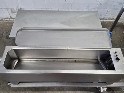 Tromp Egg Wash Applicator